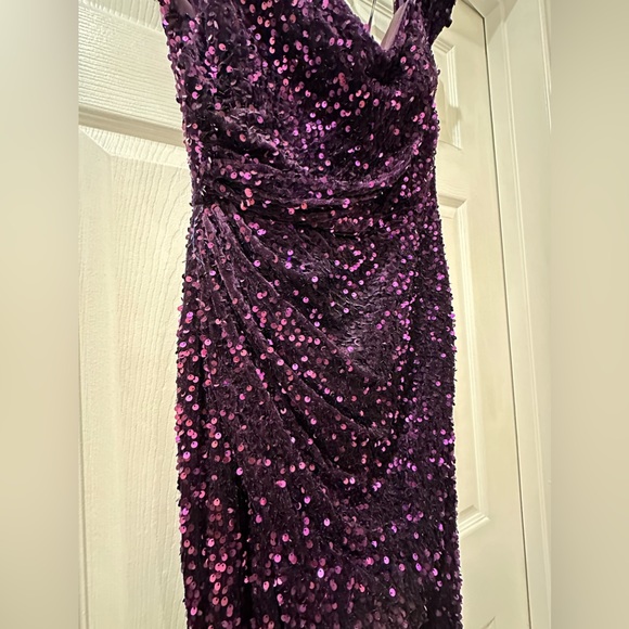 Dark purple prom dress - Picture 5 of 7